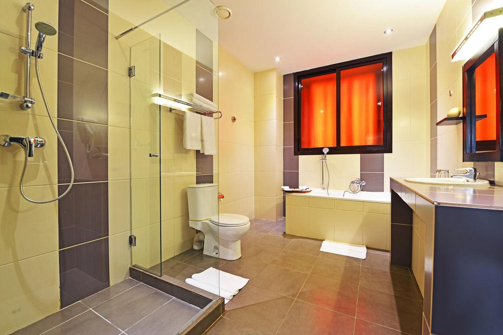 Protea By Marriott Hotel 4*