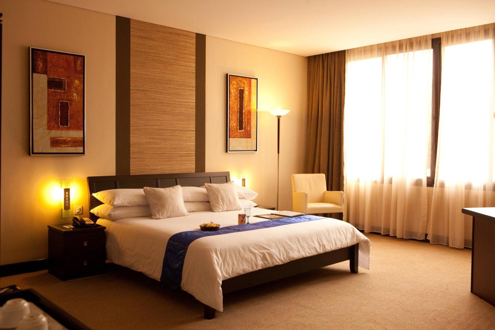 Hotel Protea By Marriott 4*