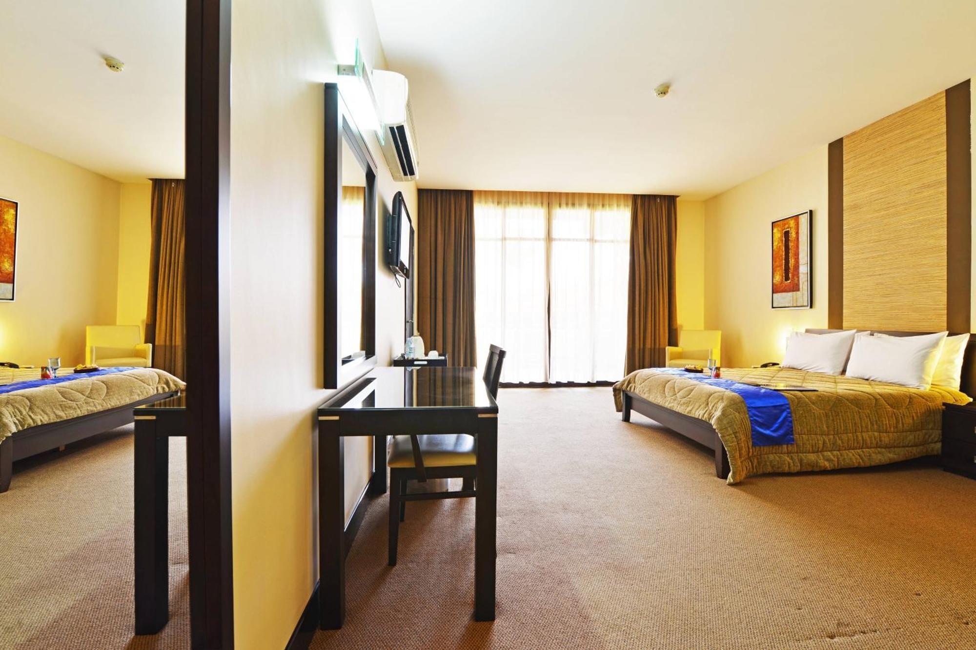 Hotel Protea By Marriott 4*